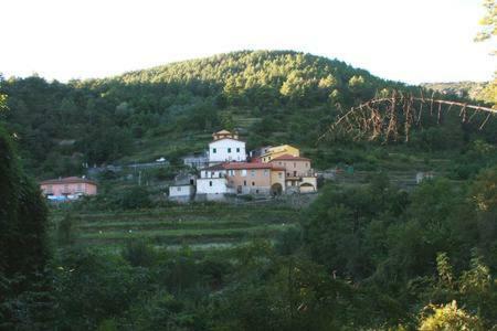 ホテルAl Casale Del Vecchio Mulino Rocchetta di Vara エクステリア 写真