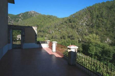 ホテルAl Casale Del Vecchio Mulino Rocchetta di Vara エクステリア 写真